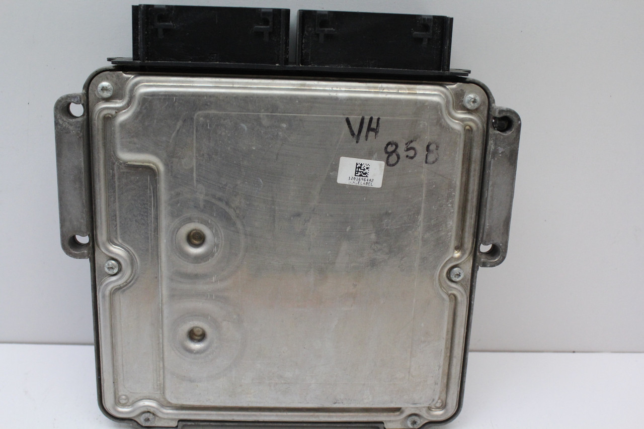 13-15 Ford Escape DJ5A-12A650-BG Computer Engine Control ECU ECM EBX Module