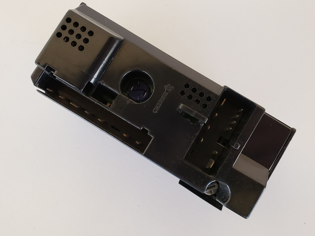 99-05 Chevrolet Chevy Blazer 15151360 Drivers Side Left Master Window Switch OEM