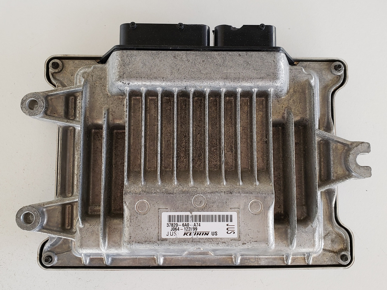2018-2019 Accord 37820-6A0-A74 Computer Brain Engine Control ECU ECM EBX Module 2018-2019 Accord 37820-6A0-A74 Computer Brain Engine Control ECU ECM EBX Module