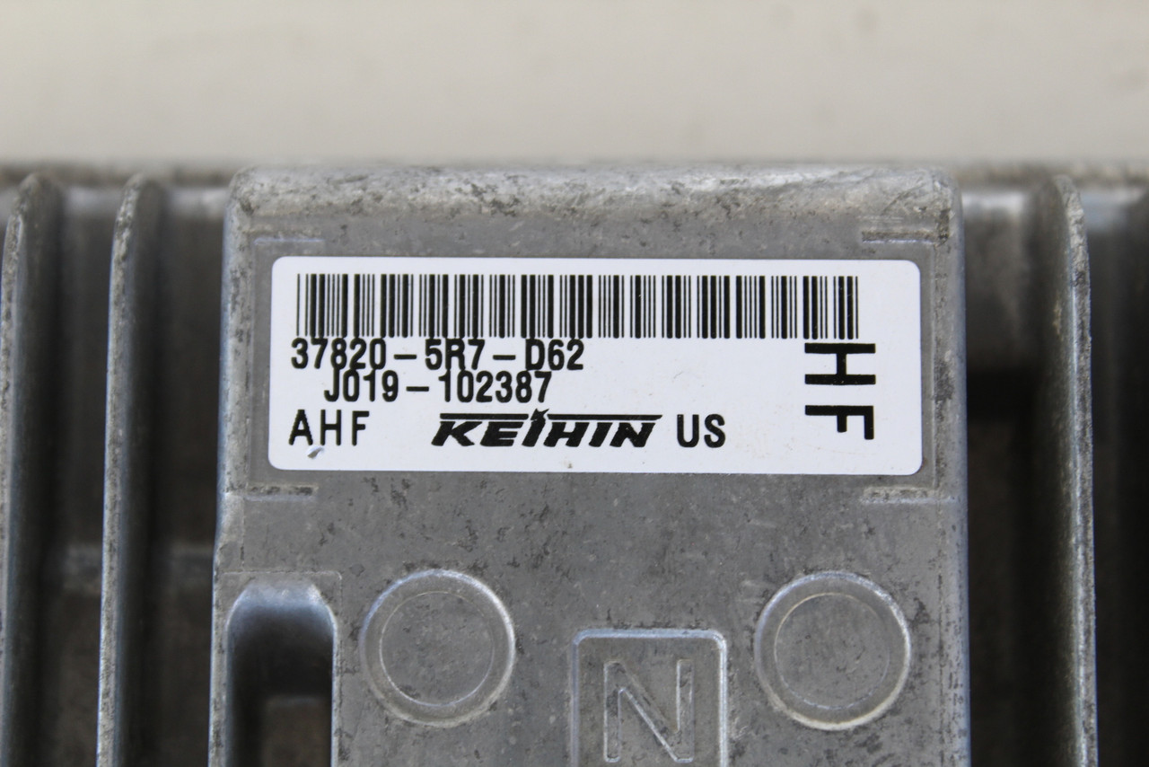 2017 Honda Fit 37820-5R7-D62 Computer Brain Engine Control ECU ECM EBX Module 2017 Honda Fit 37820-5R7-D62 Computer Brain Engine Control ECU ECM EBX Module