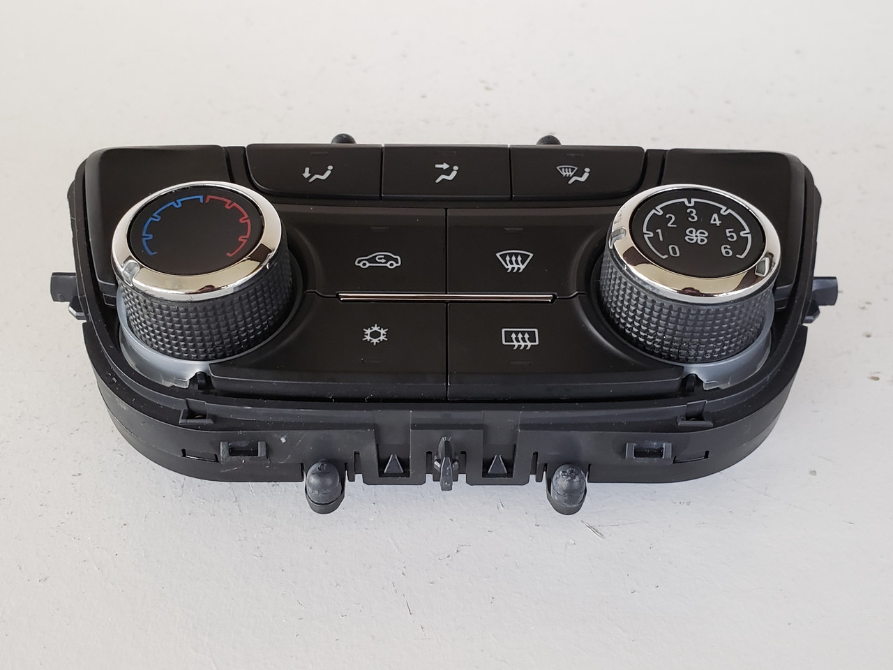 17 18 Buick Encore Climate Control Panel Temperature Unit A/C Heater