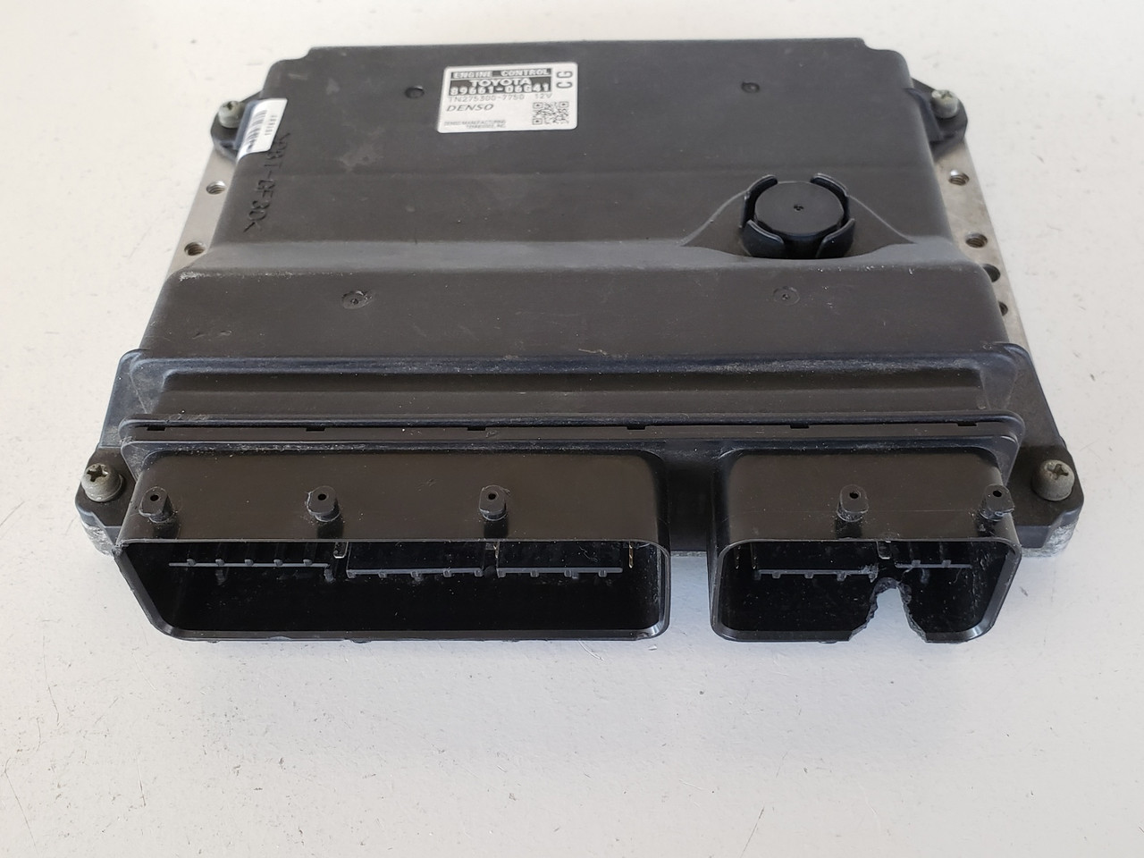 2008-2009 Camry 89661-06G41 Computer Brain Engine Control ECU ECM EBX Module 2008-2009 Camry 89661-06G41 Computer Brain Engine Control ECU ECM EBX Module