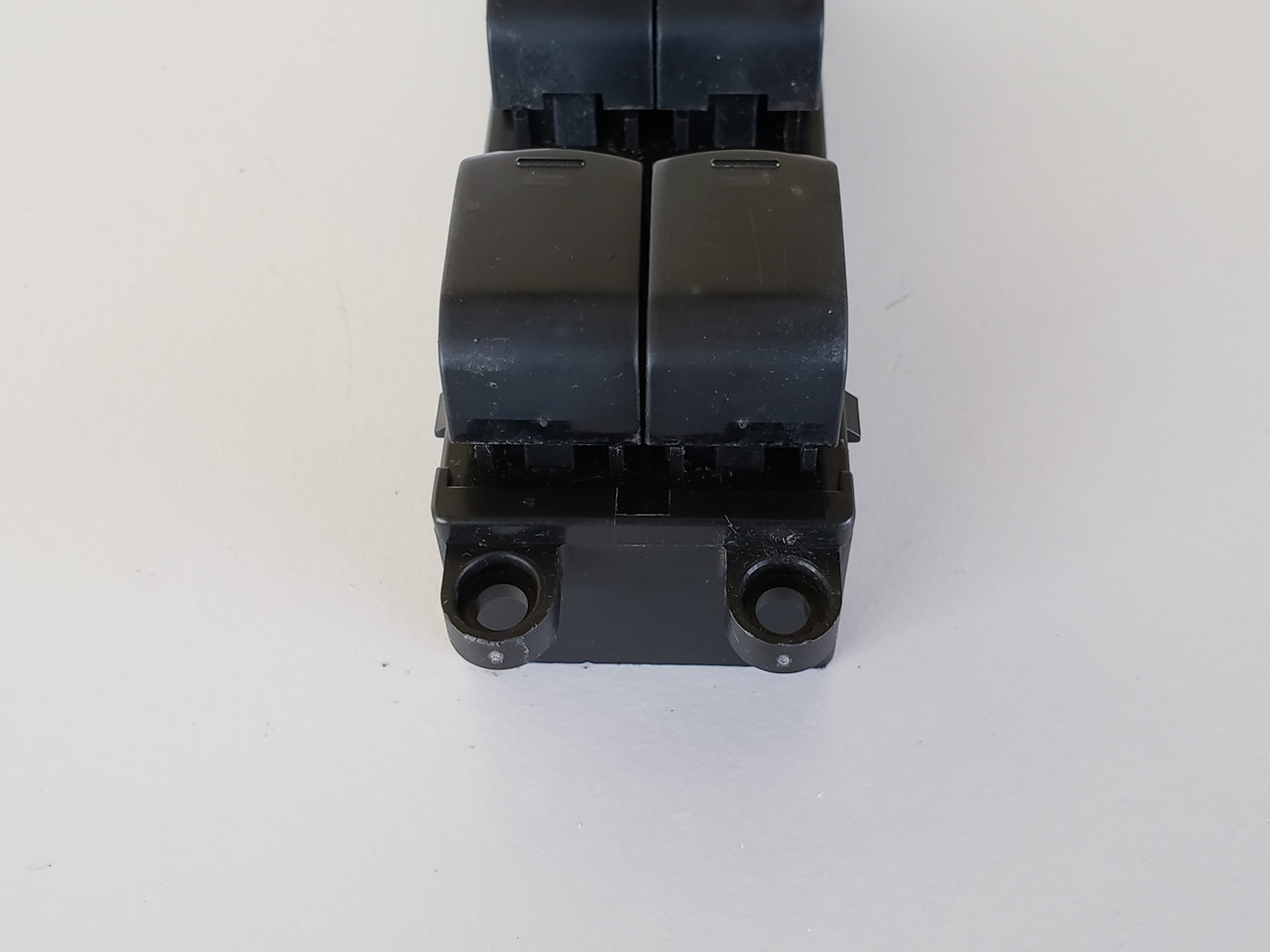 04-08 Nissan Maxima 25401-7Y010 Drivers Side Left Master Window Switch OEM