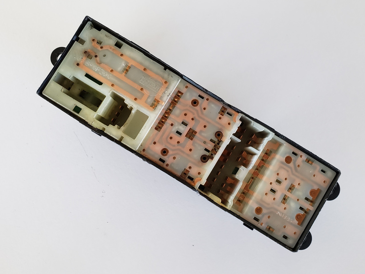 04-08 Nissan Maxima 25401-7Y010 Drivers Side Left Master Window Switch OEM