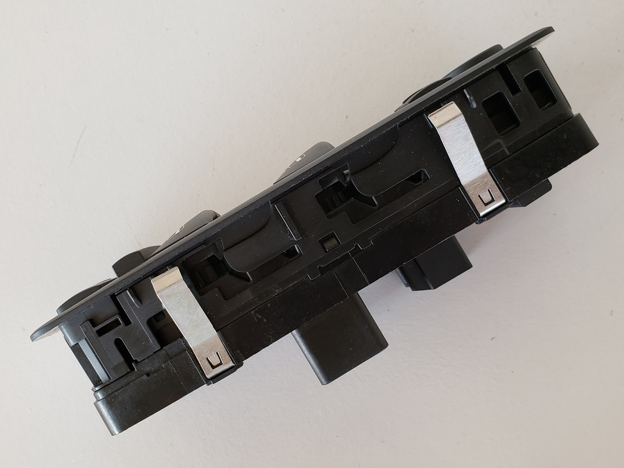 17-18 Dodge Caravan 68298871AA Drivers Side Left Master Window Switch OEM 17-18 Dodge Caravan 68298871AA Drivers Side Left Master Window Switch OEM