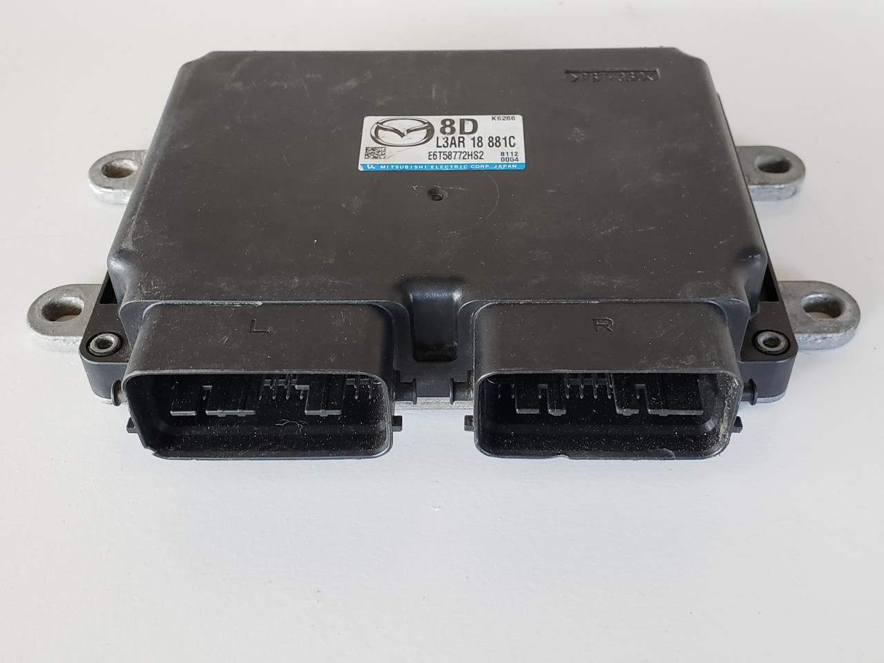 2008-2009 Mazda 3 L3AR 18 881C Computer Brain Engine Control ECU ECM EBX Module