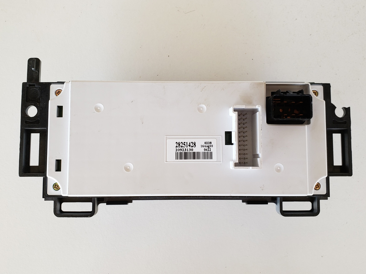 08-12 Chevy Malibu 20923130 Climate Control Panel Temperature Unit A/C Heater