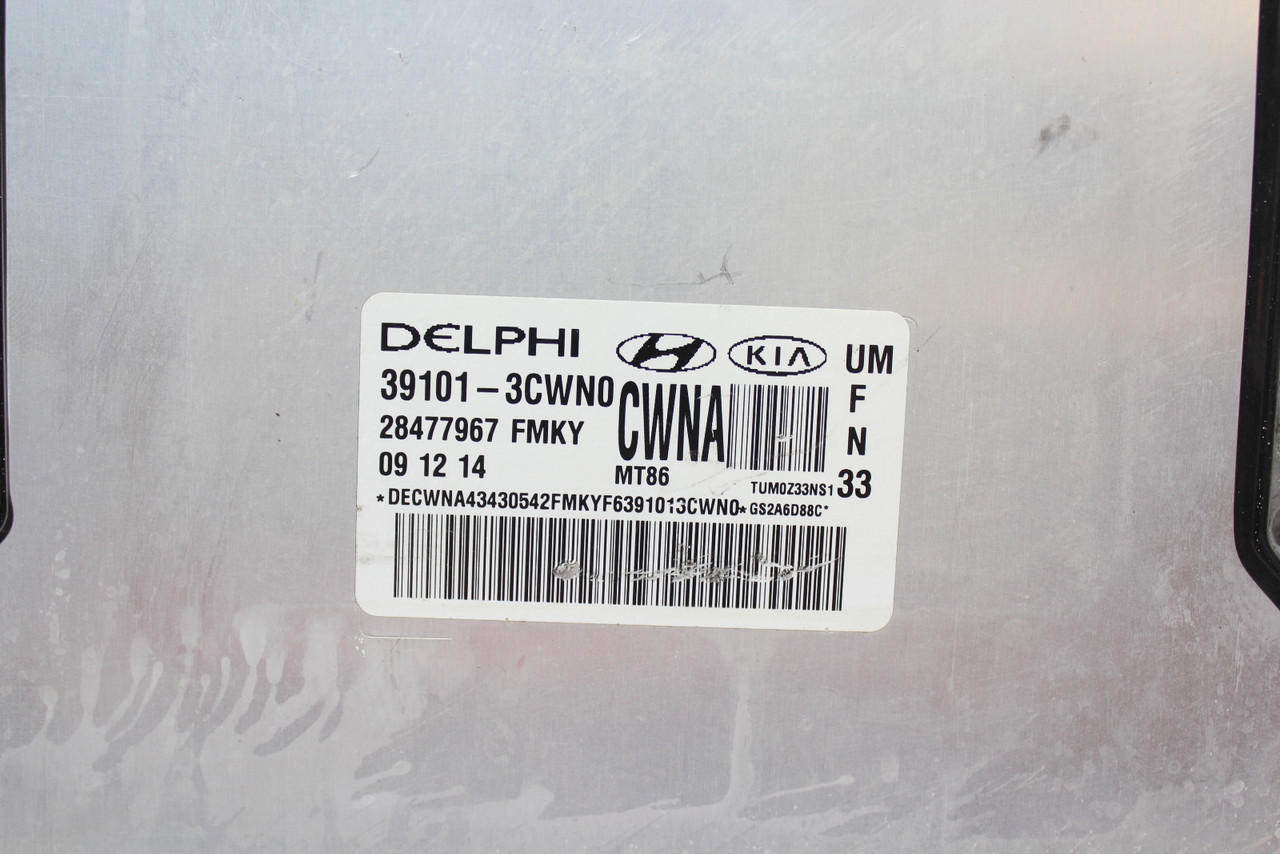 16 17 Kia Sorento 39101-3CWN0 Computer Brain Engine Control ECU ECM EBX Module