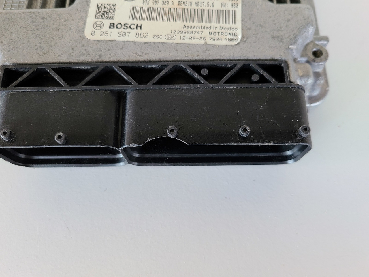 2013-2014 Passat 07K 906 055 CR Computer Brain Engine Control ECU ECM EBX Module