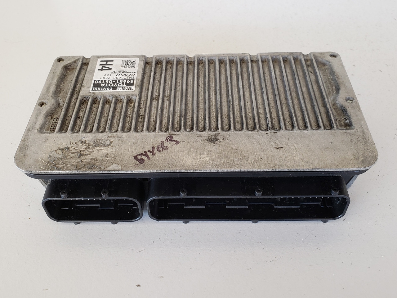 2015 Toyota Camry 89661-06T90 Computer Brain Engine Control ECU ECM EBX Module