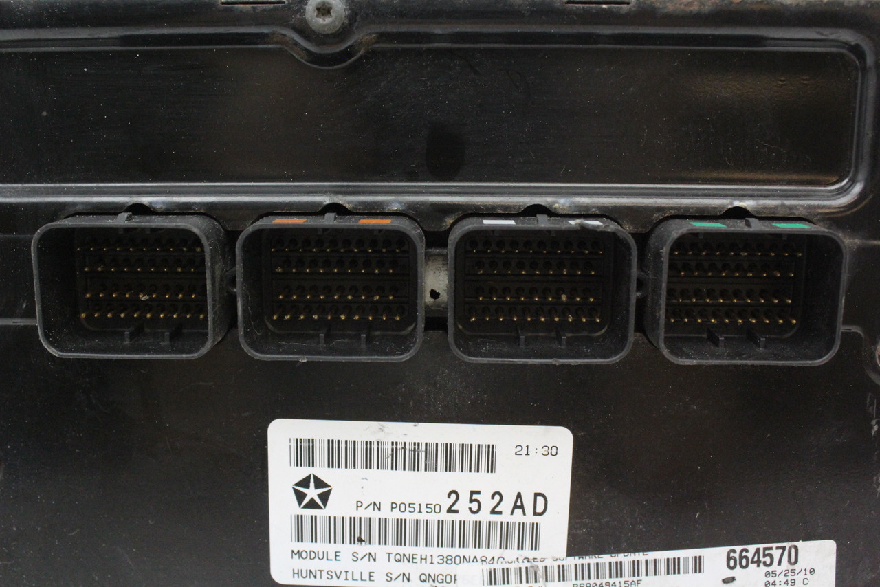 10 2010 Dodge Caravan P68049415AF Computer Engine Control ECU ECM EBX Module