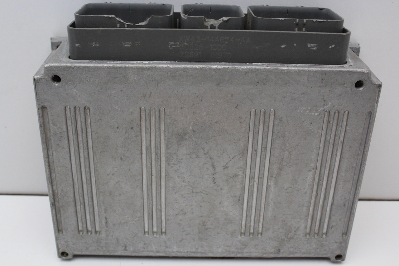 2002 02 Ford Explorer 1L2A-12A650-SA ECU ECM Engine Control Unit Module