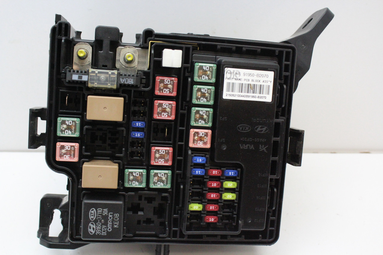 2016 16 Kia Soul 91481-B2310 Fusebox Fuse Box Relay Unit Module
