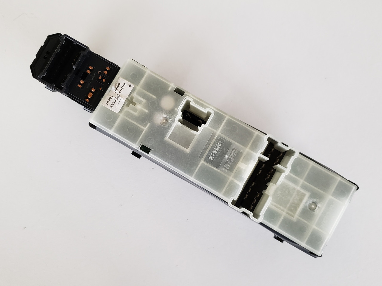 09-14 Nissan Murano 25401 1AA5D Drivers Side Left Master Window Switch OEM 09-14 Nissan Murano 25401 1AA5D Drivers Side Left Master Window Switch OEM