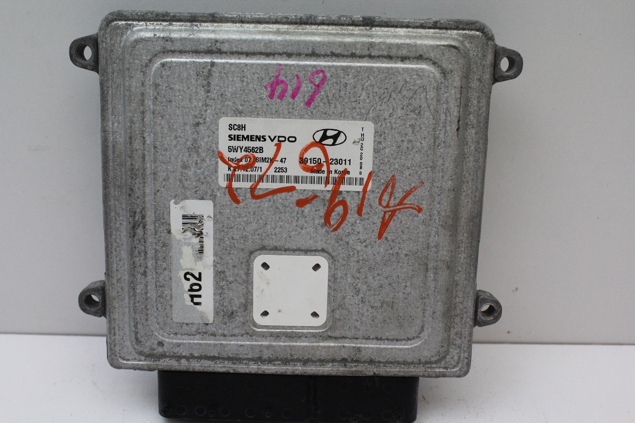 07-10 Hyundai Elantra 39150-23011 Computer Brain Engine Control ECU ECM Module