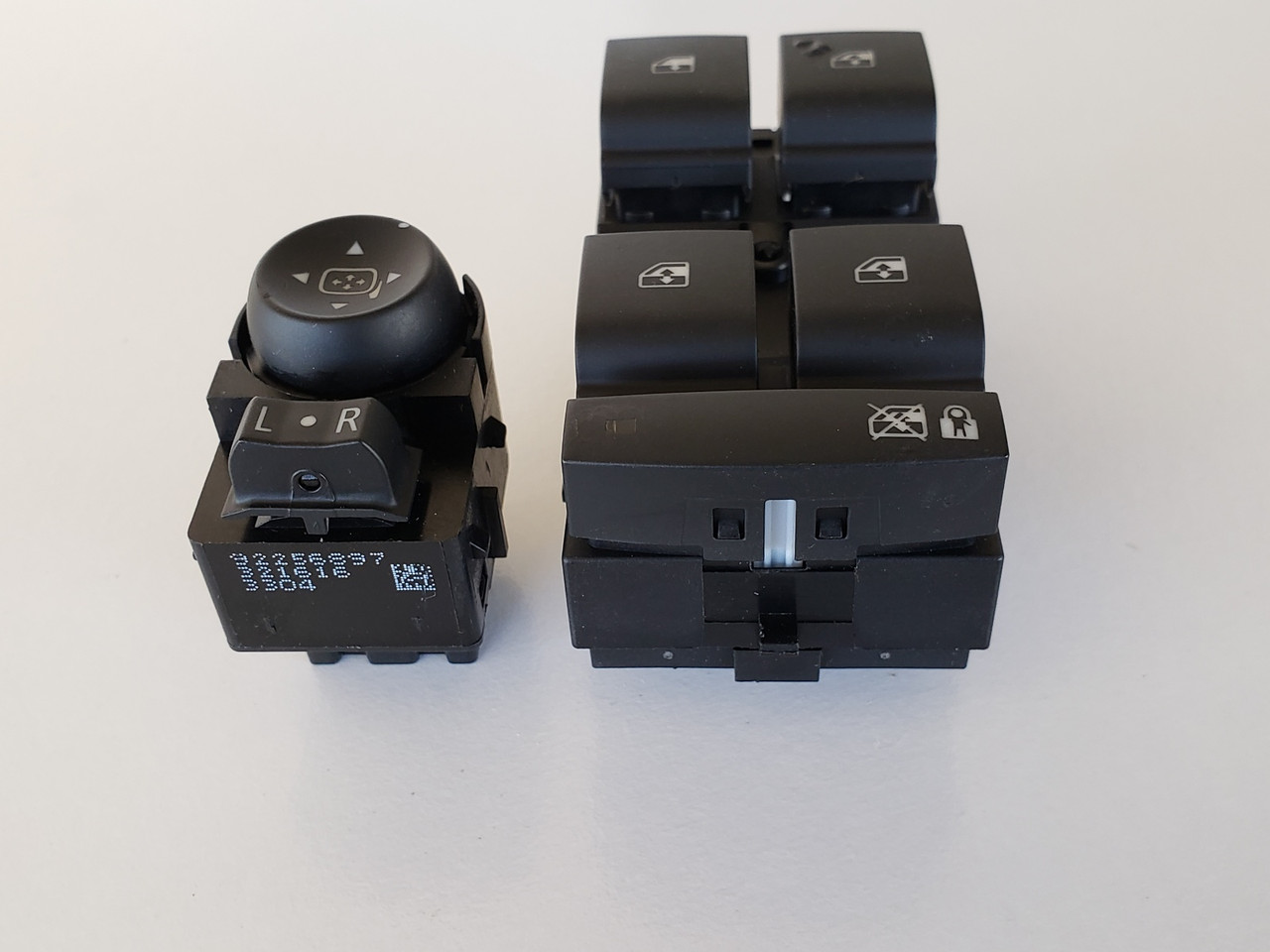 14-15 Cadillac ATS 92259977 Drivers Side Left Master Window Switch OEM 14-15 Cadillac ATS 92259977 Drivers Side Left Master Window Switch OEM