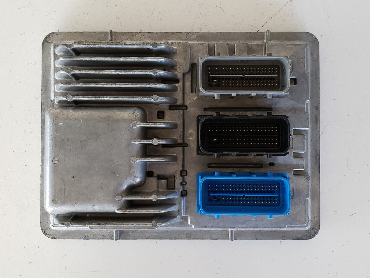 2017-2018 Chevy Cruze 12692812 Computer Brain Engine Control ECU ECM EBX Module