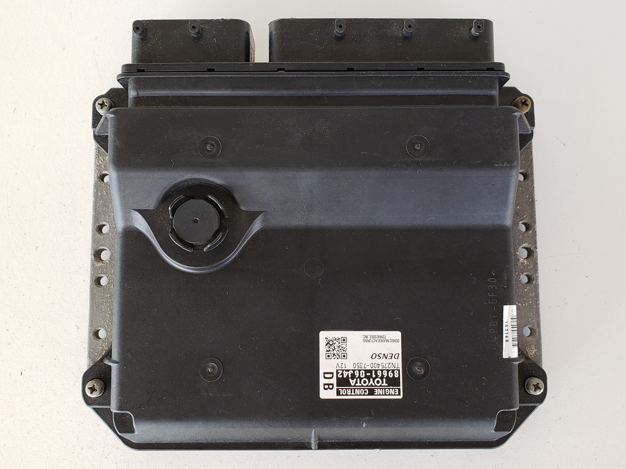 2010-2011 Camry 89661-06J42 Computer Brain Engine Control ECU ECM EBX Module