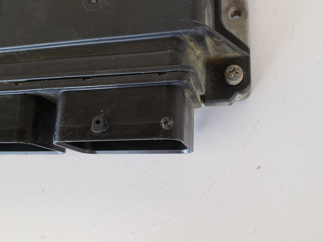 2010-2011 Camry 89661-06J12 Computer Brain Engine Control ECU ECM EBX Module 2010-2011 Camry 89661-06J12 Computer Brain Engine Control ECU ECM EBX Module