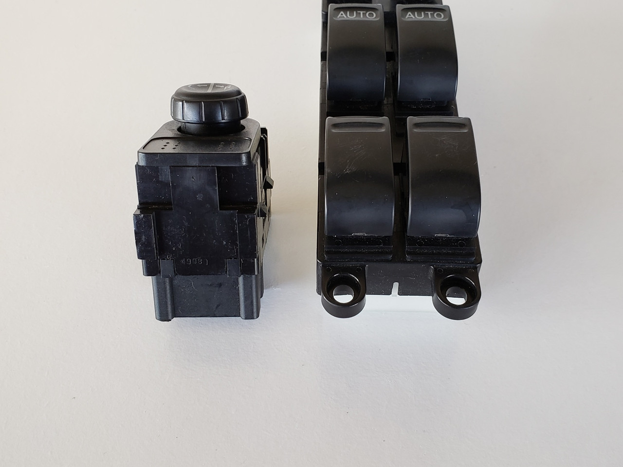 Switch(旧) 84540-60050 GENUINE OEM SWITCH ASSY, NEUTRAL START