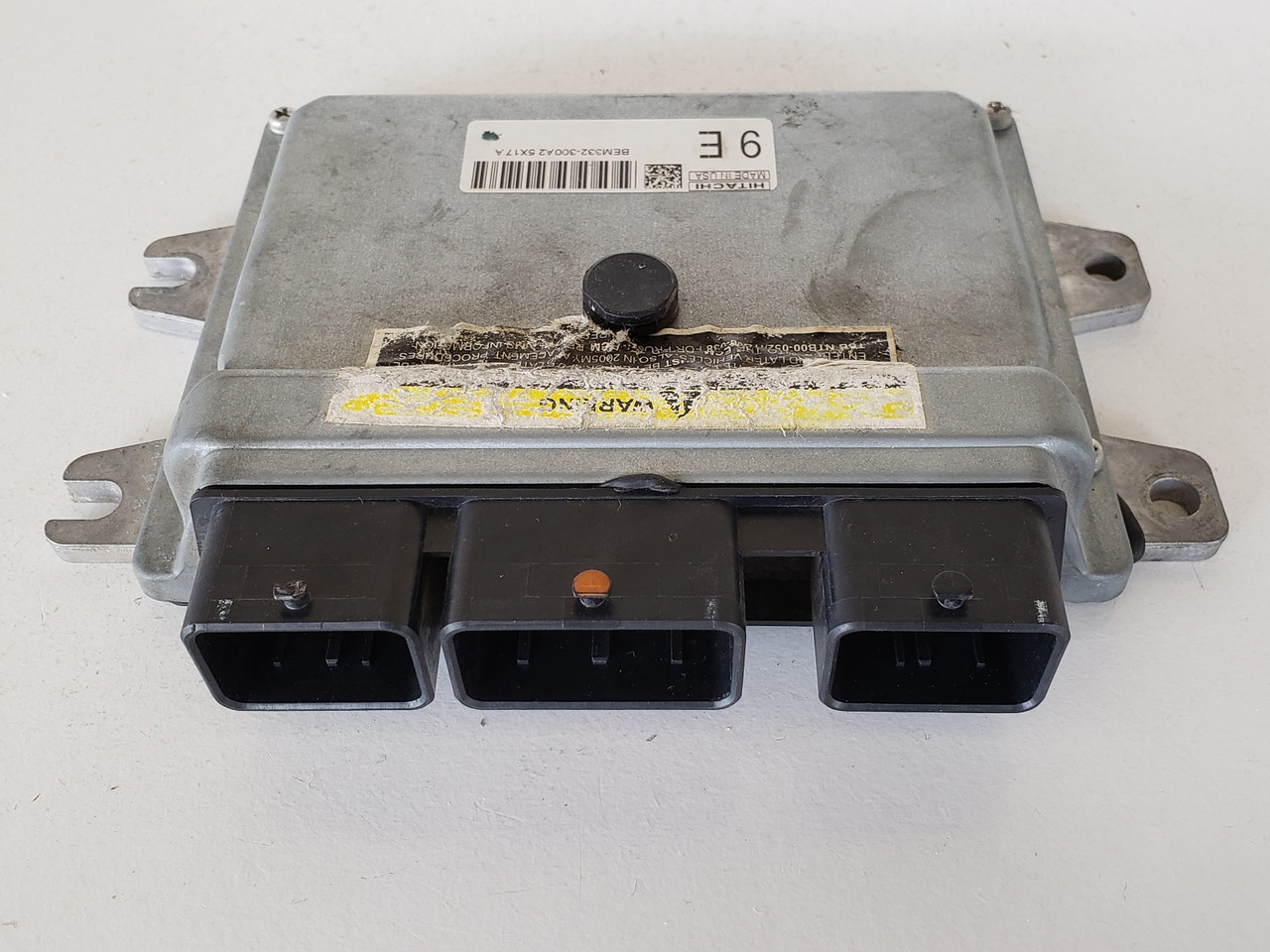 2012 Nissan Versa BEM332-300 A1 Computer Brain Engine Control ECU ECM EBX Module