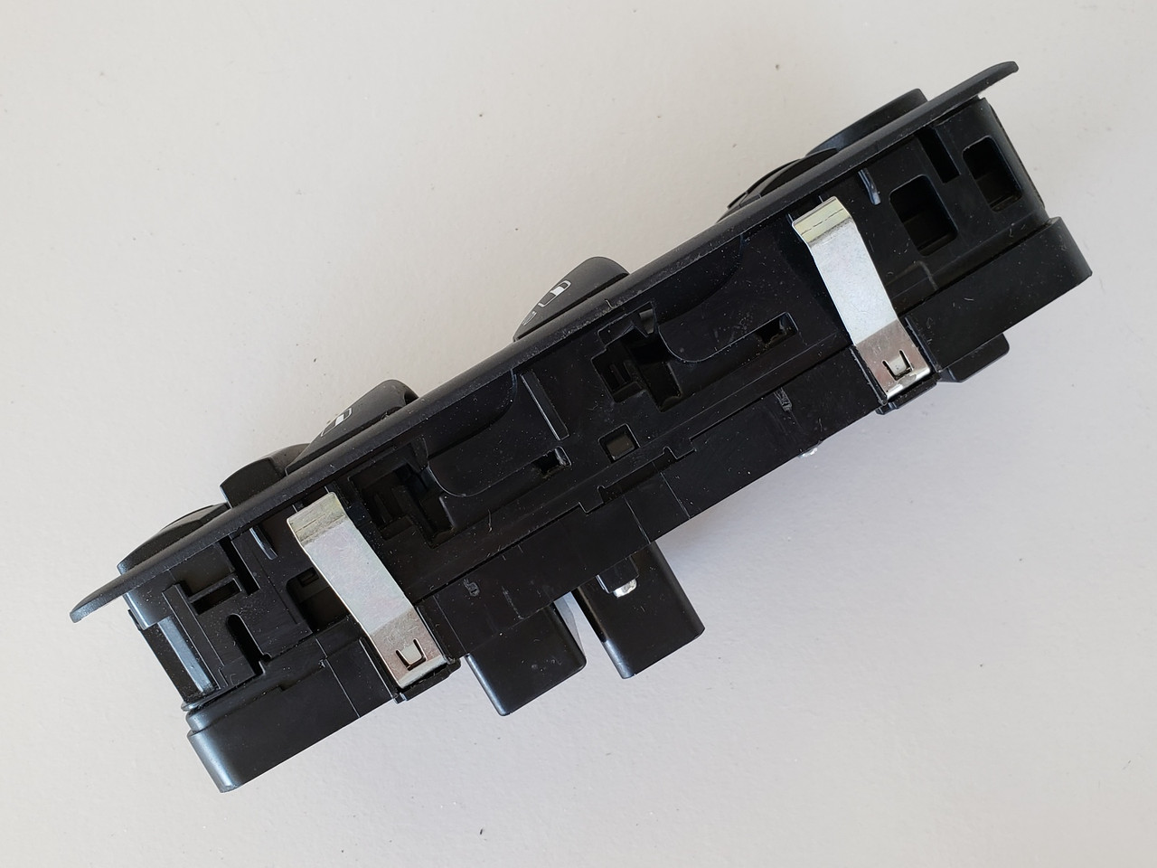 17 Chrysler Pacifica 68234092AC Drivers Side Left Master Window Switch OEM 17 Chrysler Pacifica 68234092AC Drivers Side Left Master Window Switch OEM