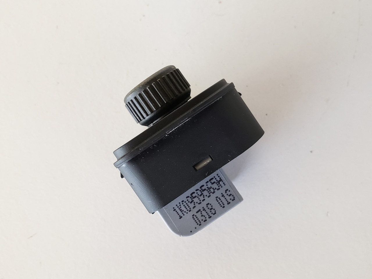 05-07 VW Jetta 1K0 959 565 H Drivers Side Left Master Mirror Switch OEM