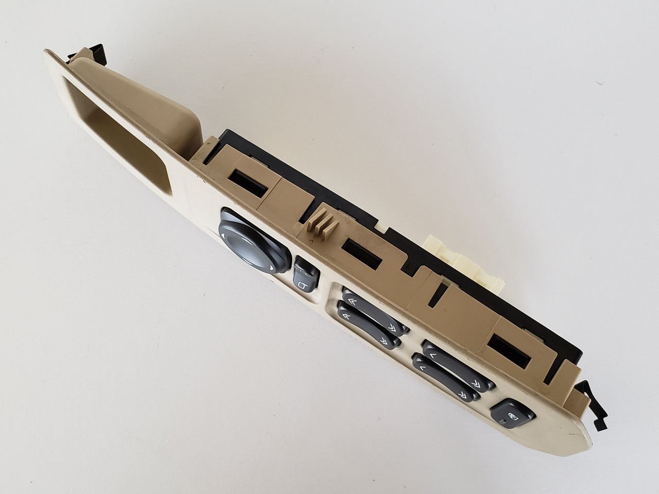 04-06 Cadillac SRX 10363778 Drivers Side Left Master Window Switch OEM