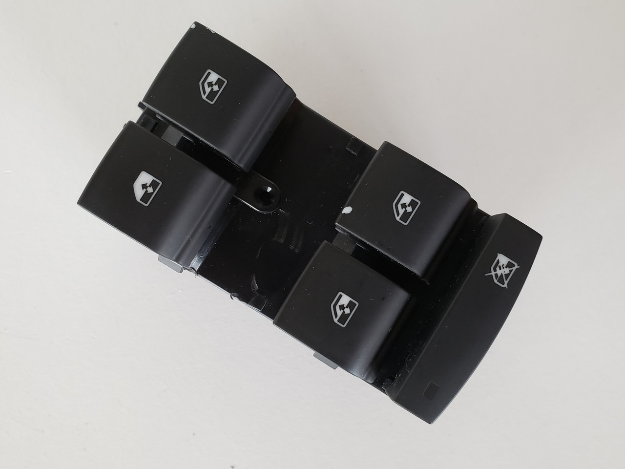 16-19 Chevy Cruze 13408998 Drivers Side Left Master Window Switch OEM 16-19 Chevy Cruze 13408998 Drivers Side Left Master Window Switch OEM