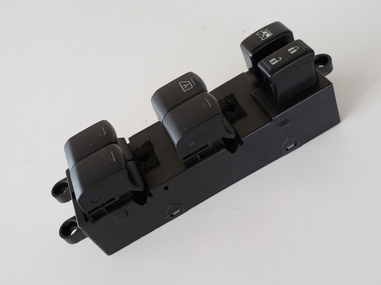 10-12 Subaru Legacy 83071-AJ010 Drivers Side Left Master Window Switch OEM 10-12 Subaru Legacy 83071-AJ010 Drivers Side Left Master Window Switch OEM