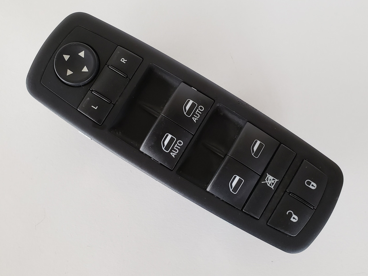 15-17 Chrysler 200 68271206AB Drivers Side Left Master Window Switch OEM