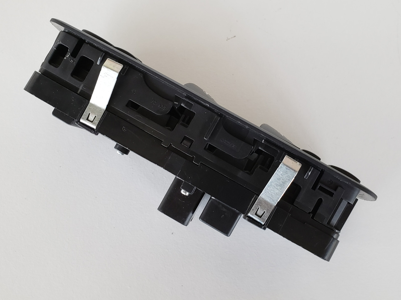 15-17 Chrysler 200 68271206AB Drivers Side Left Master Window Switch OEM