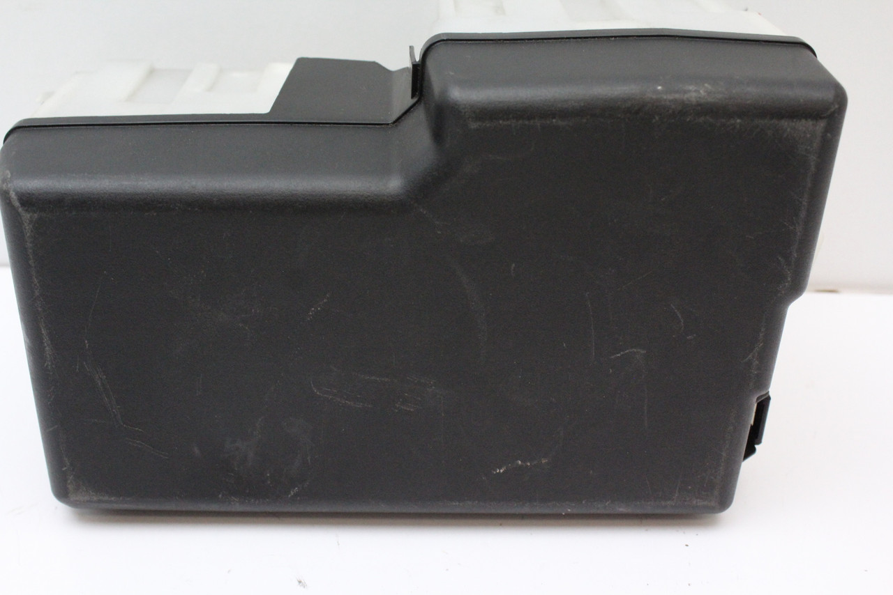 08 09 10 Mazda 5 C27066760A Fusebox Fuse Box Relay Unit Module
