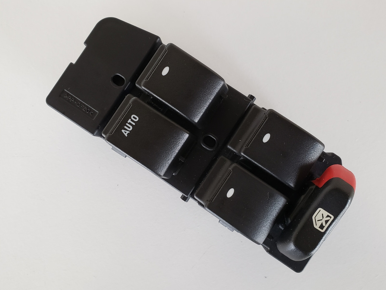 05-08 Buick Lacrosse 10307297 Drivers Side Left Master Window Switch OEM