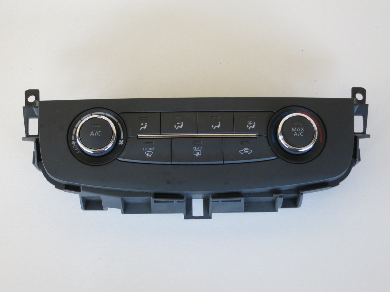 16 17 Nissan Altima Climate Control Panel Temperature Unit A/C Heater 16 17 Nissan Altima Climate Control Panel Temperature Unit A/C Heater