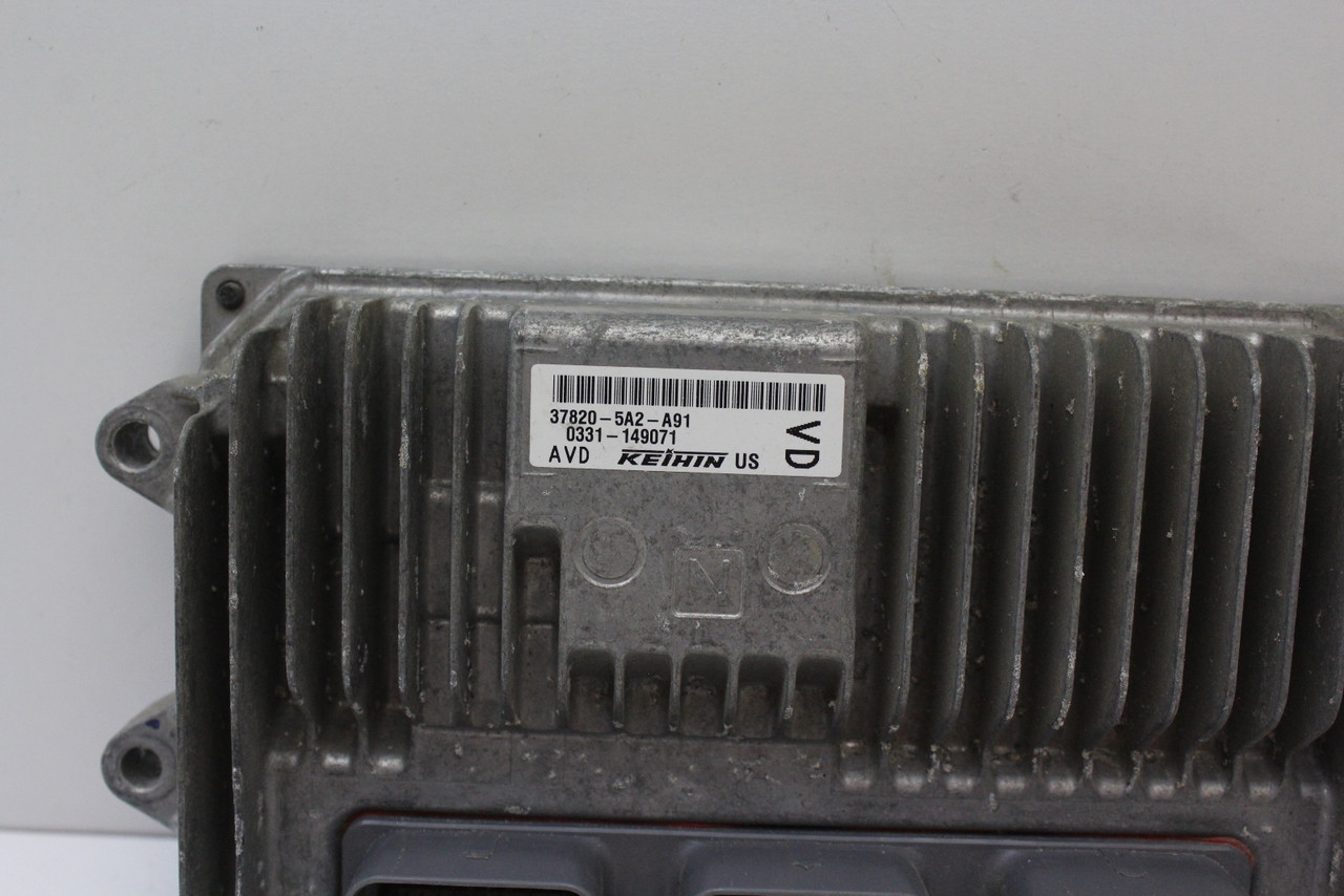 2013 13 Honda Accord 37820-5A2-A91 Computer Engine Control ECU ECM EBX Module 2013 13 Honda Accord 37820-5A2-A91 Computer Engine Control ECU ECM EBX Module
