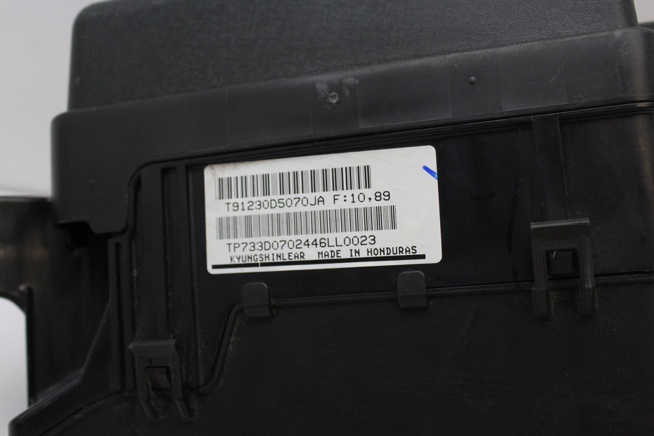 16 17 18 19 Kia Optima 2.4L 91230-D5070JA Fusebox Fuse Box Relay Unit Module