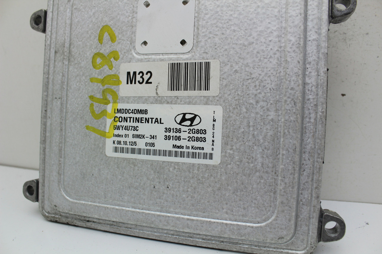 10-13 Hyundai Tucson 39106-2G803 Computer Brain Engine Control ECU ECM Module