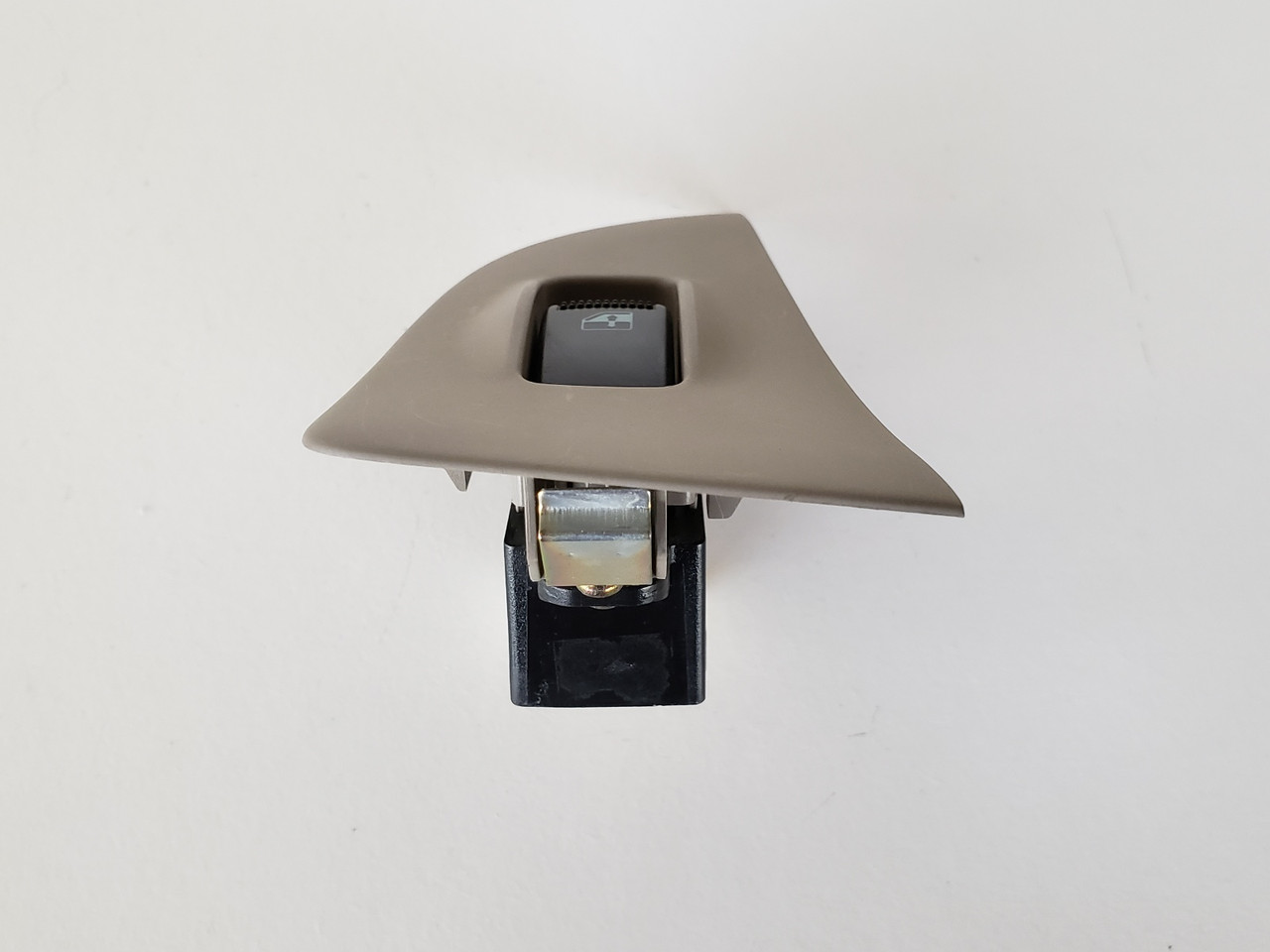 01-06 Hyundai Elantra 93582-2D200 Right Rear Passenger Window Switch OEM