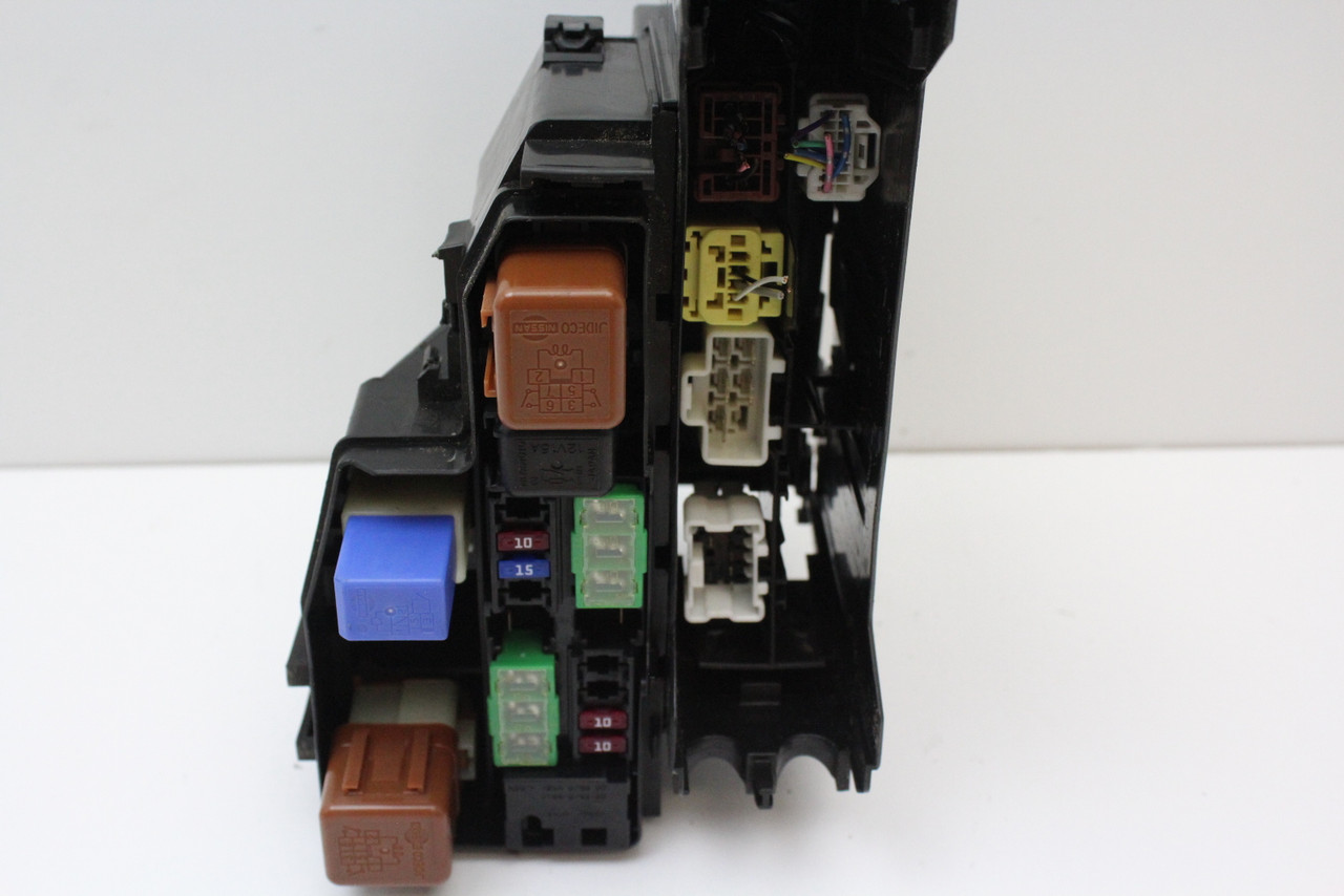 13 2013 Nissan Pathfinder 243817990A Fusebox Fuse Box Relay