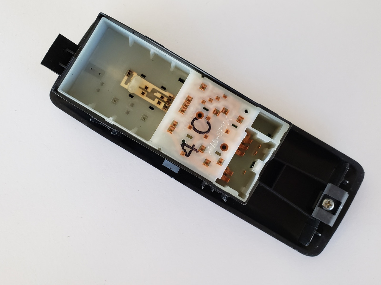 10 Nissan Rogue 80960-JM00A Right Front Passenger Window Switch OEM 10 Nissan Rogue 80960-JM00A Right Front Passenger Window Switch OEM