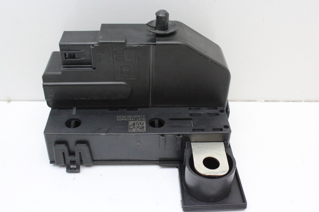 13 14 15 16 Ford Fusion DU5T14A094ED Battery Junction Box Fusebox