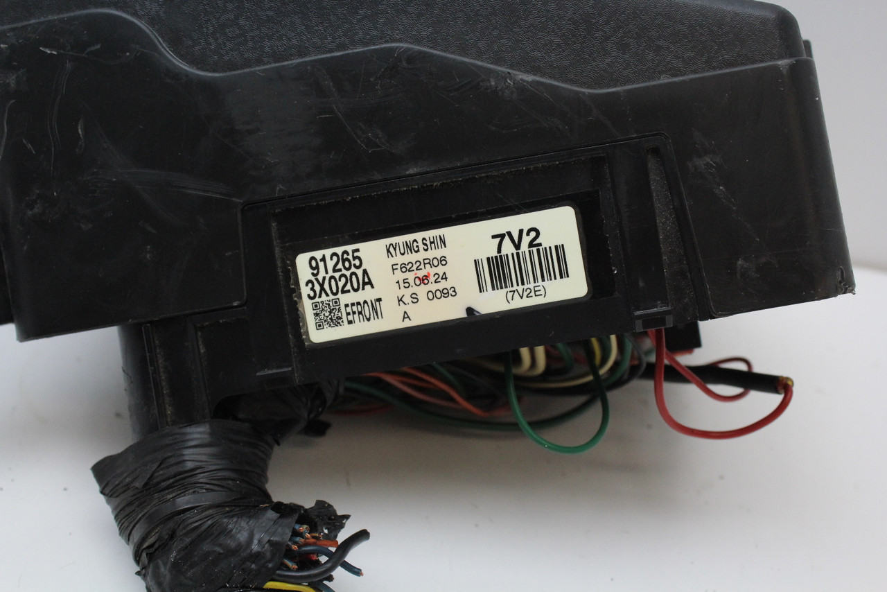 14 15 16 Kia Forte 91950-3X510 Fusebox Fuse Box Relay Unit Module