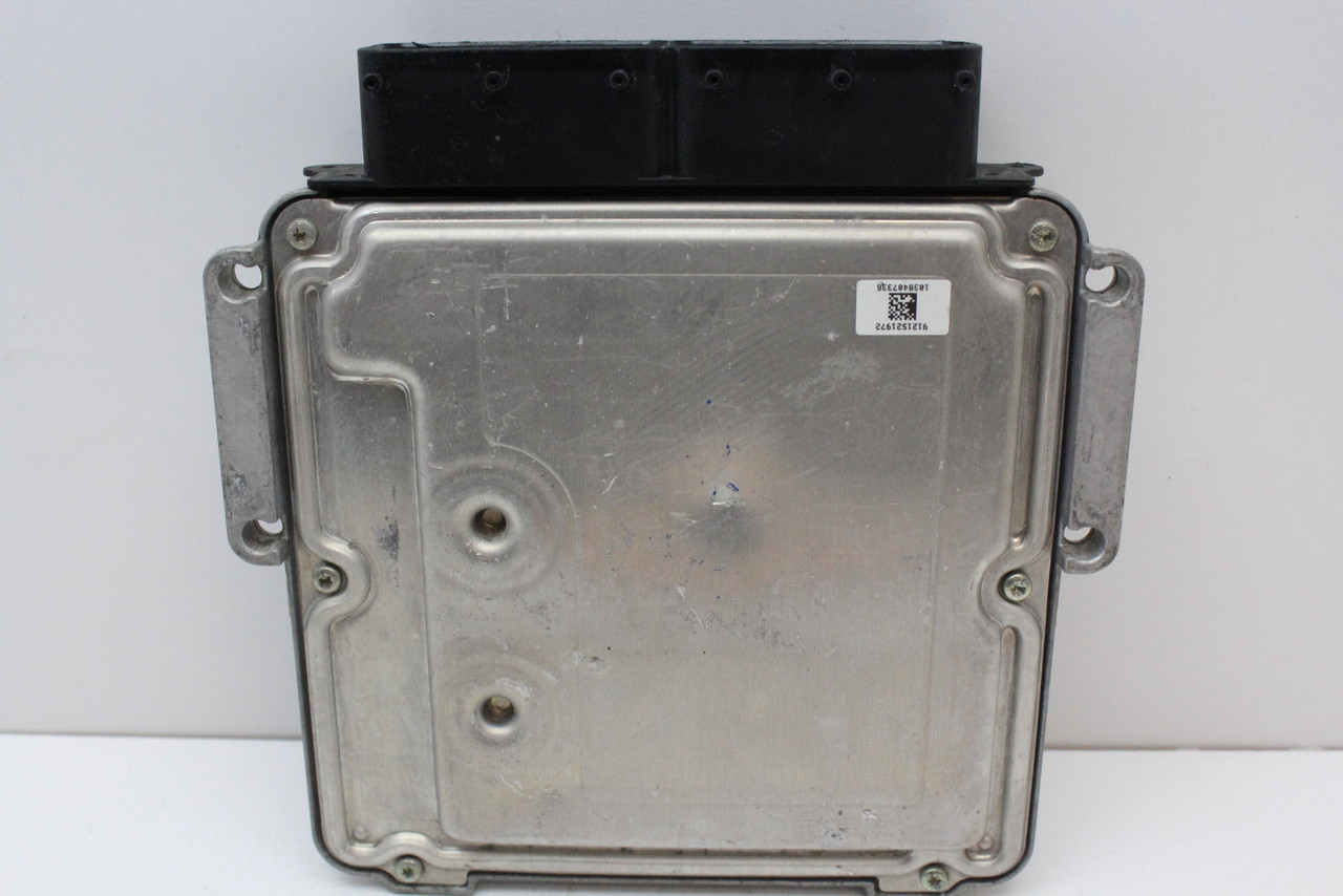 16-18 Hyundai Tucson 39133-2ETA2 Computer Brain Engine Control ECU ECM Module