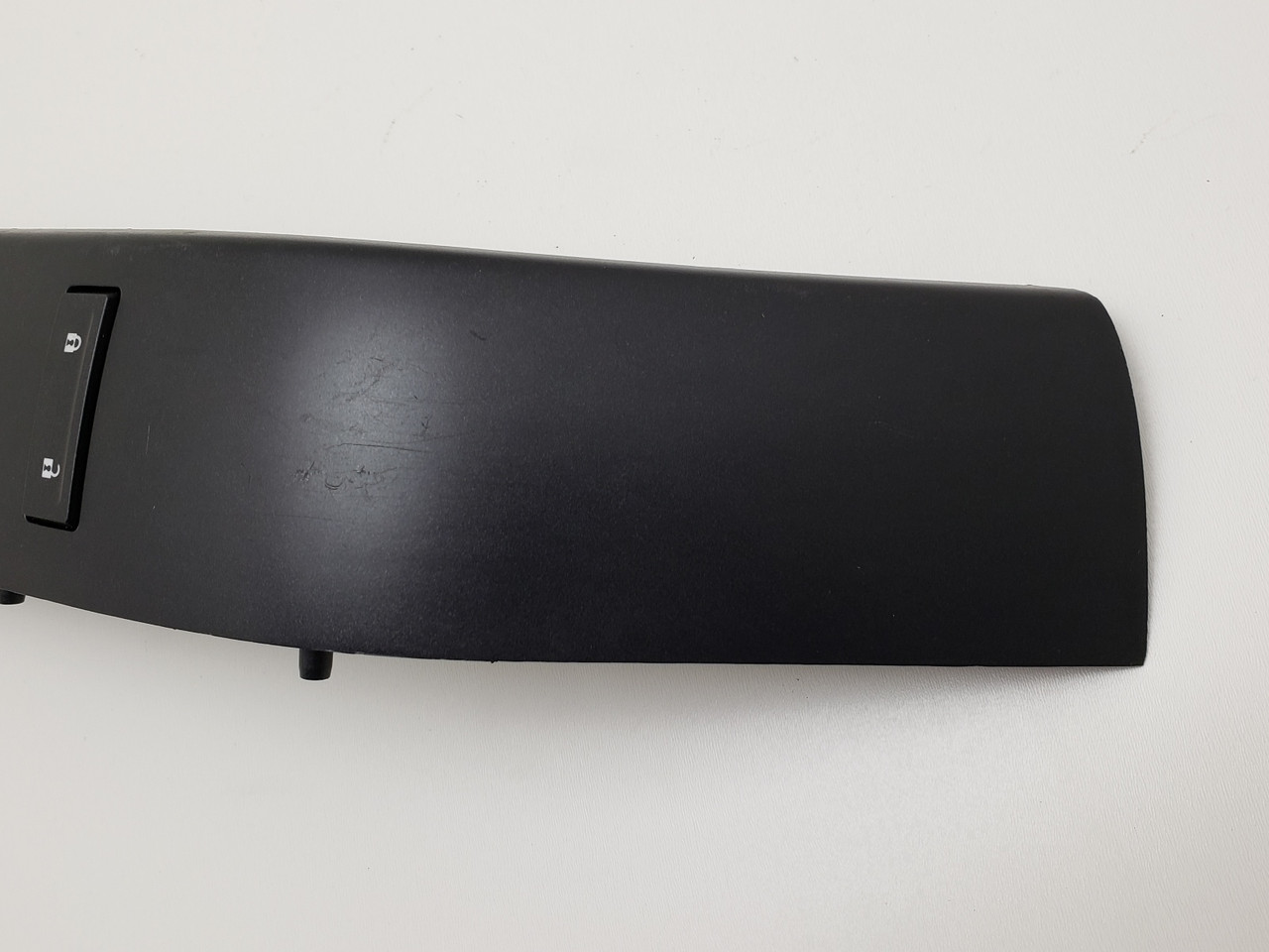 14-18 Chevy Silverado 1500 23436336 Right Front Passenger Window Switch OEM 14-18 Chevy Silverado 1500 23436336 Right Front Passenger Window Switch OEM