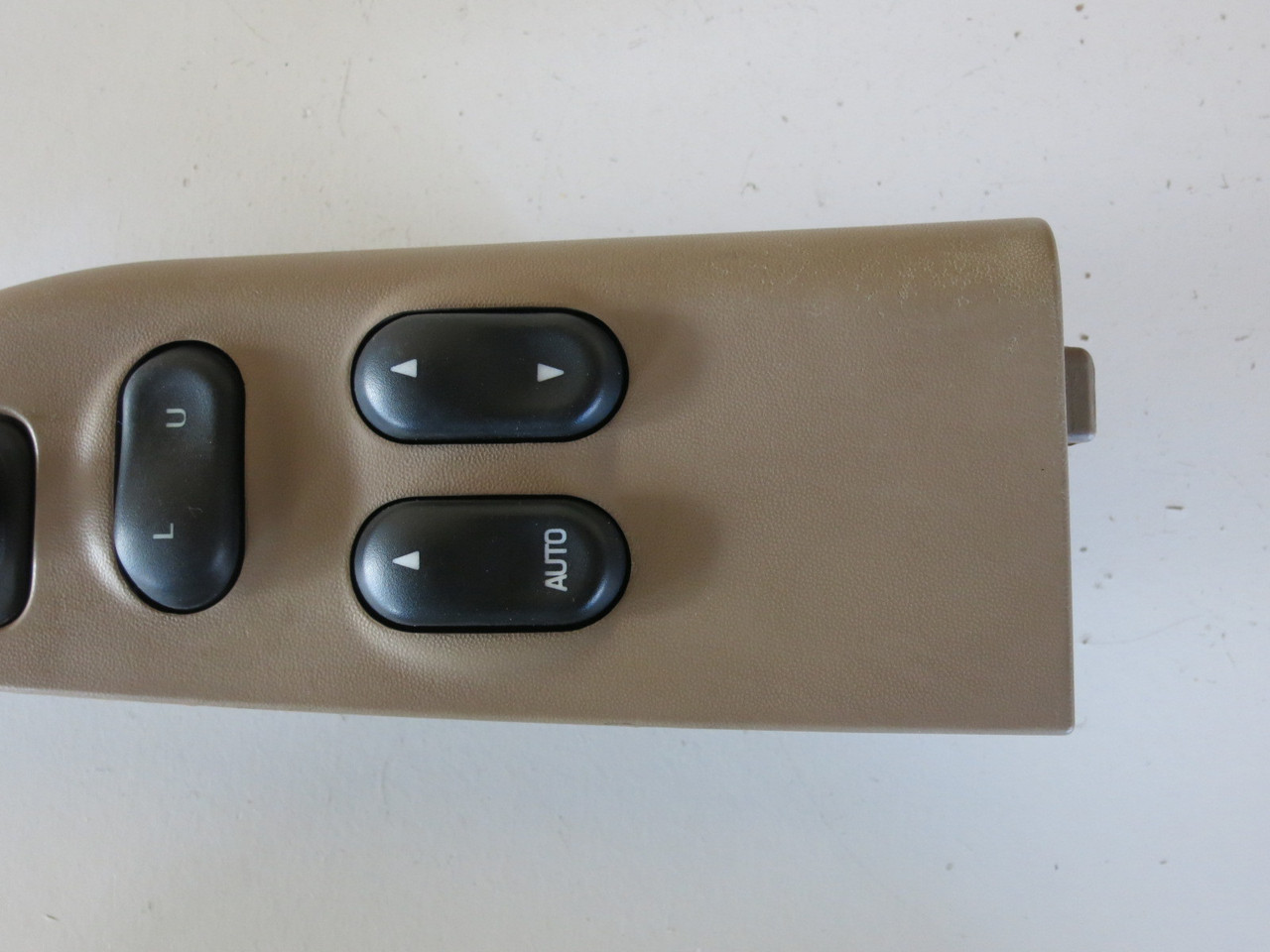 99 00 01 02 Ford F-150 F150 "Aftermarket" Drivers Side Left Master Window Switch