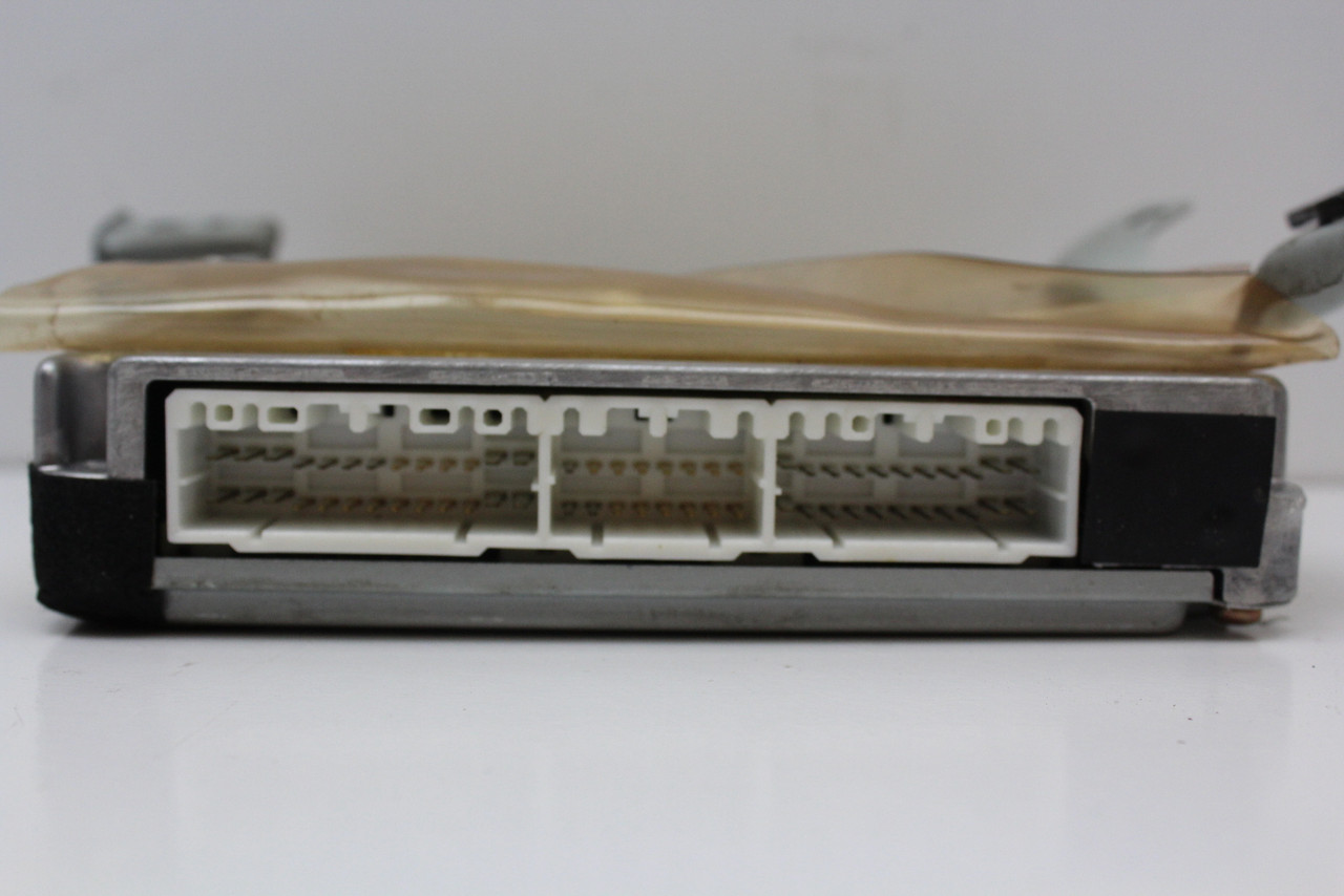 1999 99 Toyota Corolla 89661-02561 Computer Engine Control ECU ECM EBX Module
