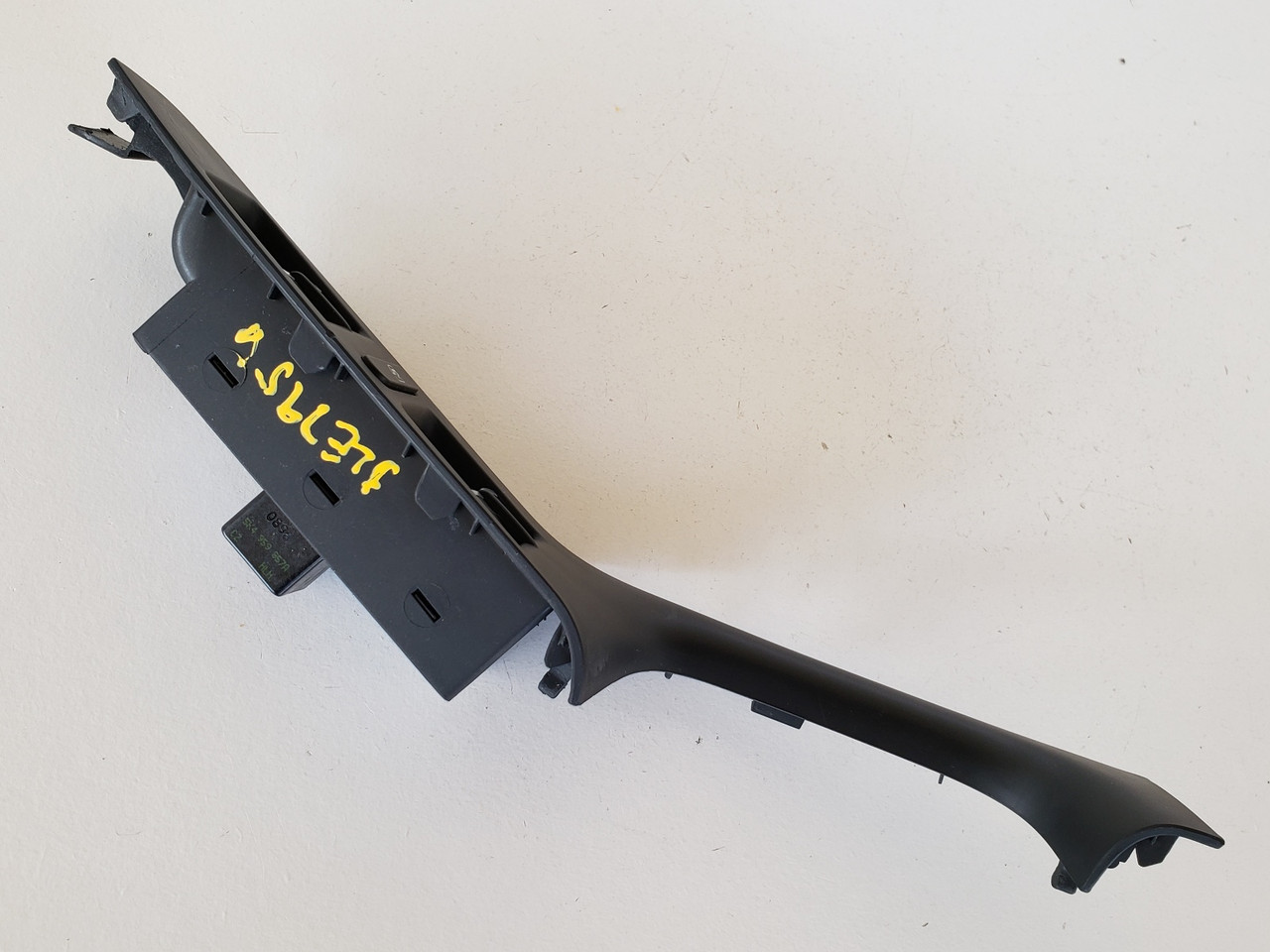 11-18 VW Jetta 5K4 959 857A Drivers Side Left Master Window Switch OEM 11-18 VW Jetta 5K4 959 857A Drivers Side Left Master Window Switch OEM