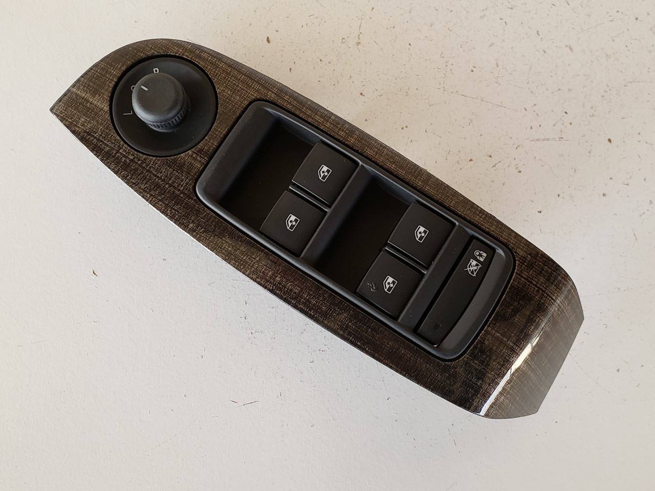 13 Chevrolet Chevy Malibu Drivers Side Left Master Window Switch OEM 13 Chevrolet Chevy Malibu Drivers Side Left Master Window Switch OEM