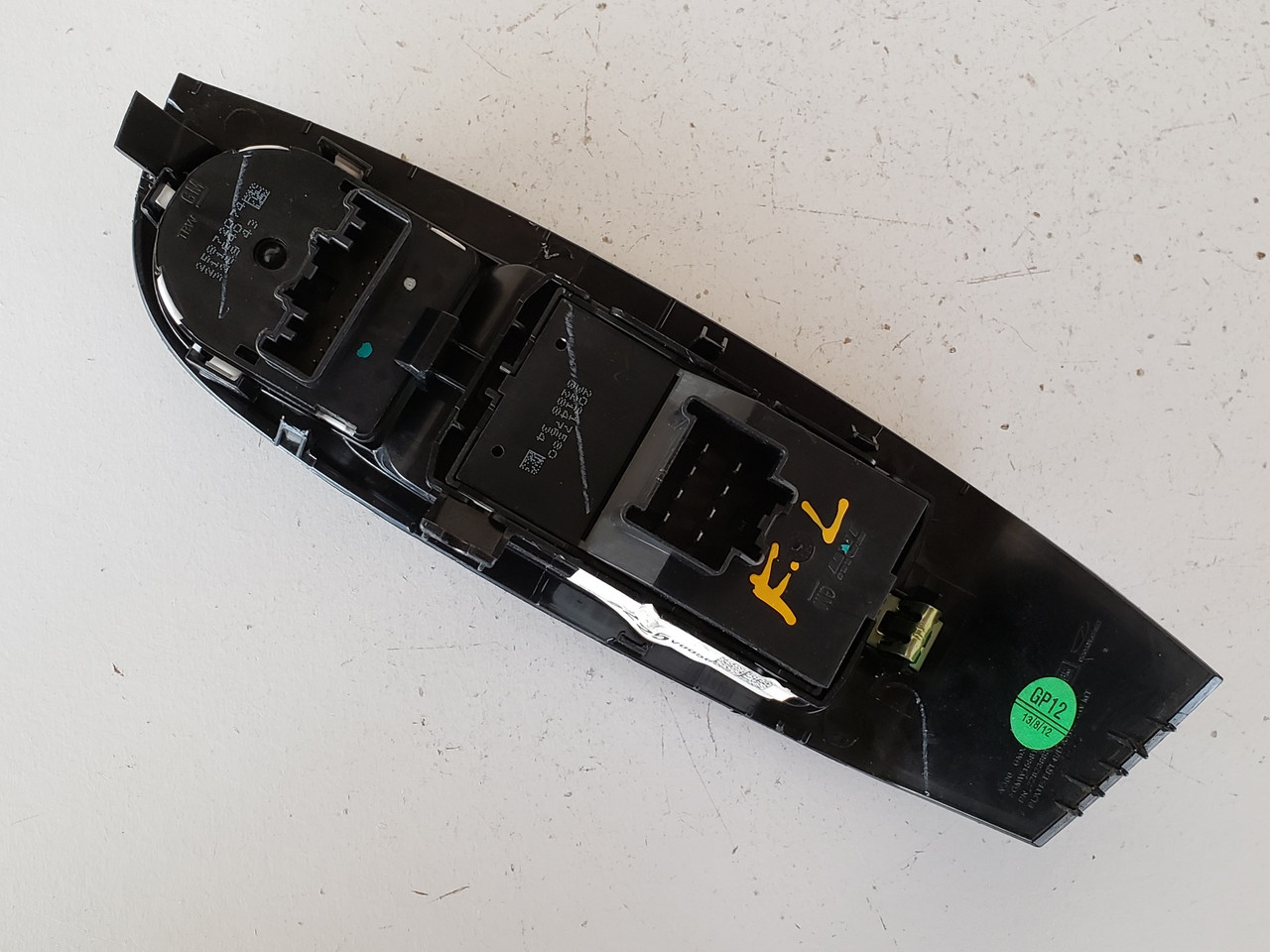 13 Chevrolet Chevy Malibu Drivers Side Left Master Window Switch OEM 13 Chevrolet Chevy Malibu Drivers Side Left Master Window Switch OEM